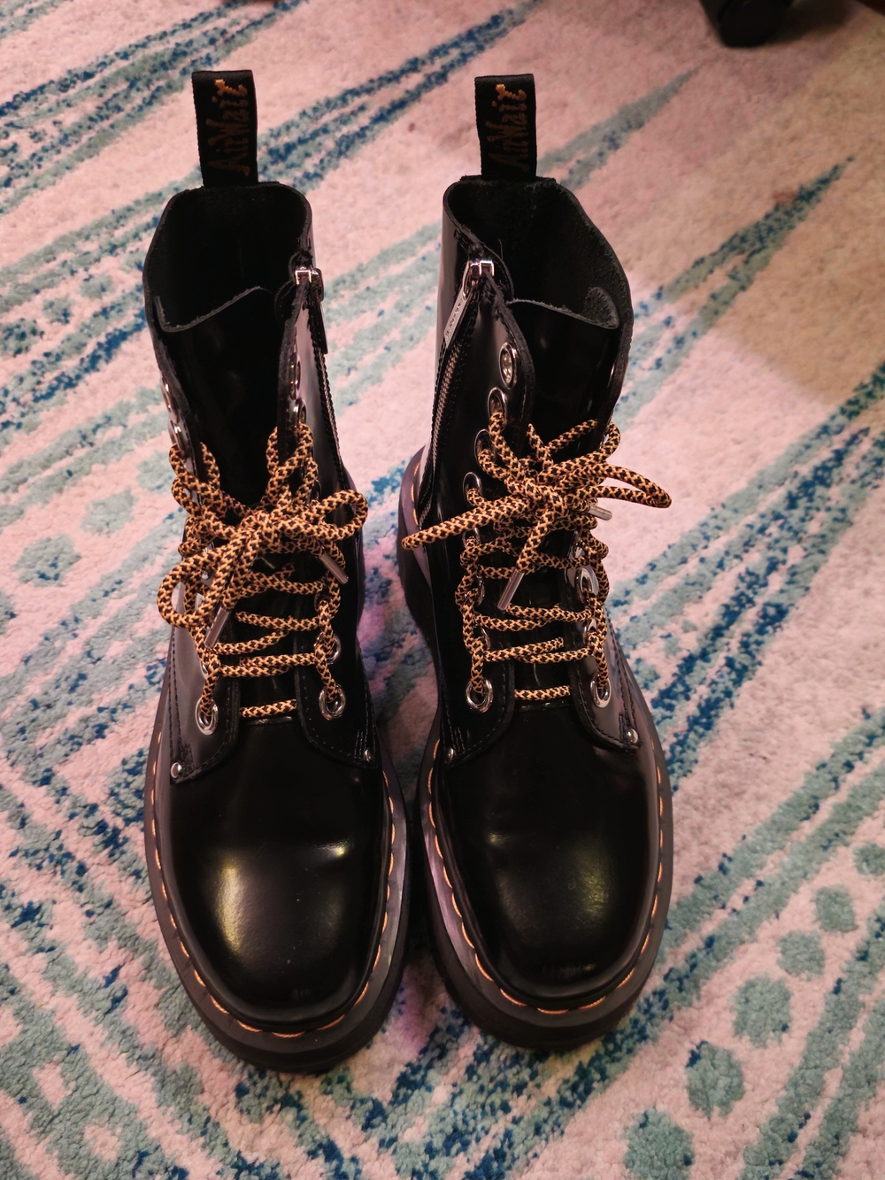 Jadon Max Platform Dr.Martens